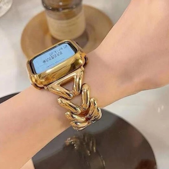 NWT Gold Chain Apple Watch Band Stainless Steal Size 38/40/41 - Picture 6 of 6